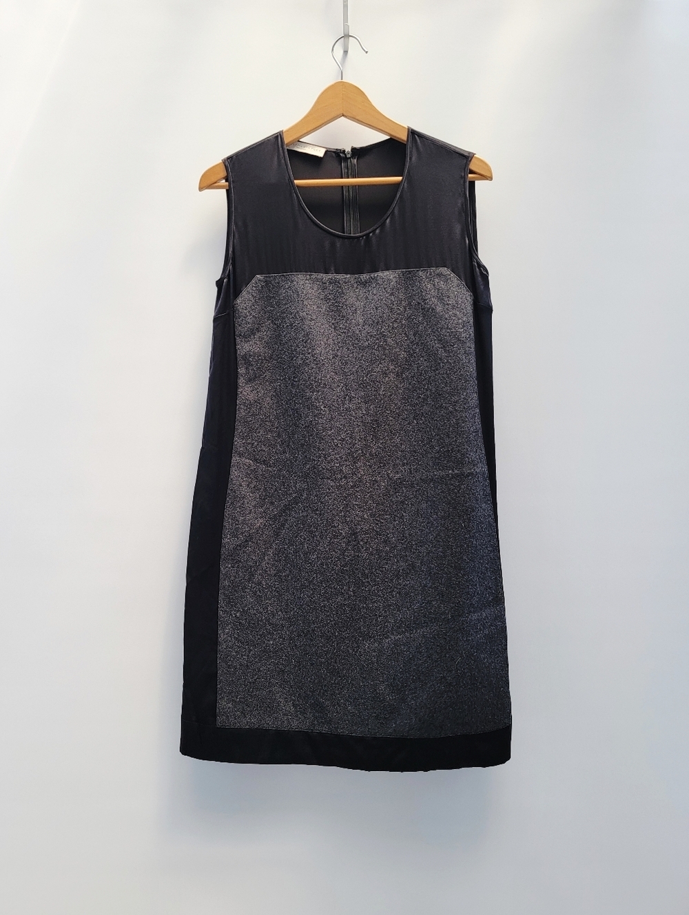 Stella McCartney Black Gray Wool Sheath Dress Size 42 US 6 Minimalist Classic